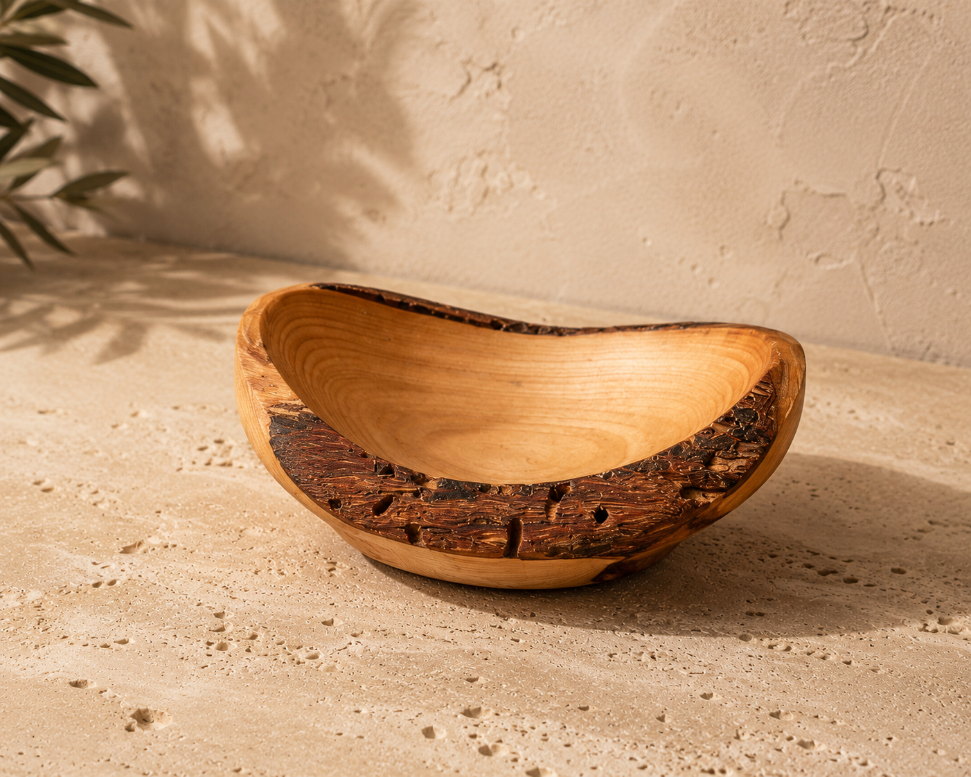 THE BARK PINCH BOWL — Handcrafted Olive Wood Natural Edge Pinch Bowl